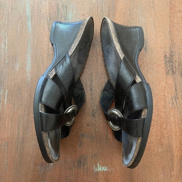 Ariat Women's Wedge Leather Slip On Sandals Sz 8 - Picture 6 of 9